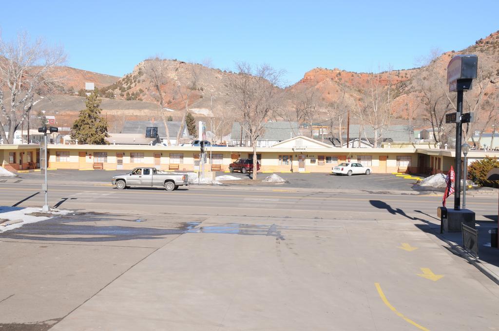 Rainbow Motel Thermopolis Eksteriør billede